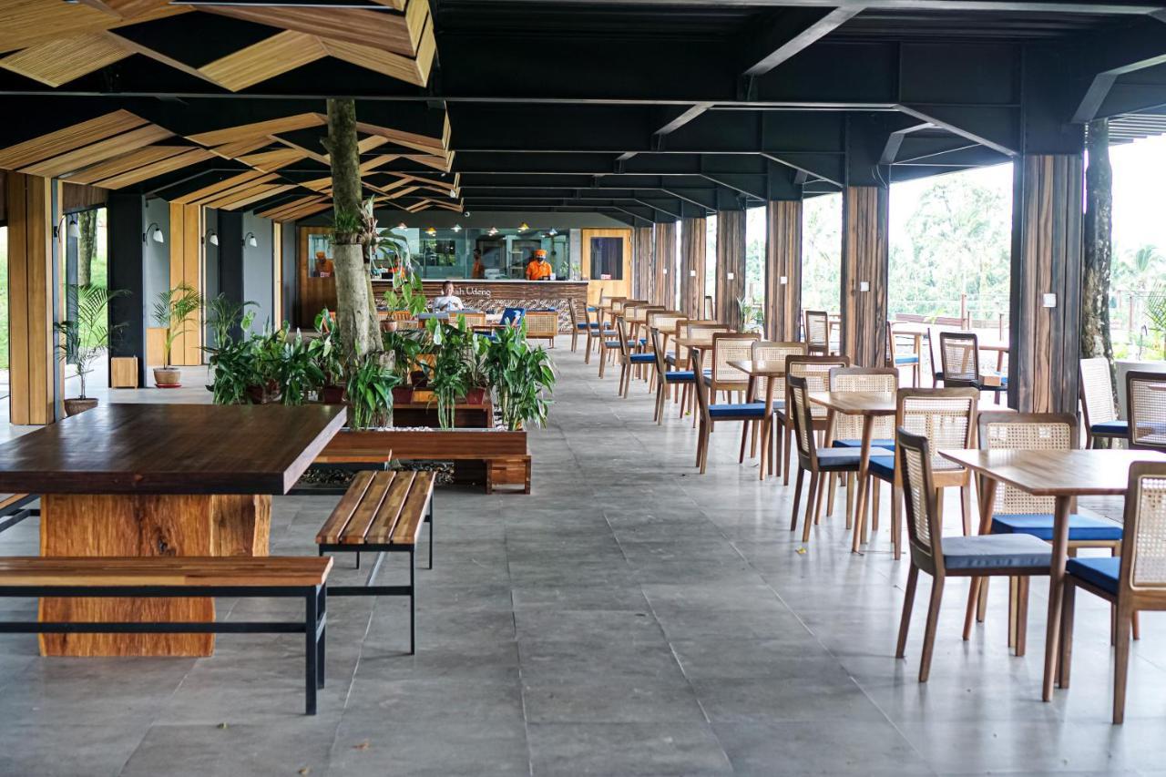 Teras Hotel Ijen Banyuwangi Banyuwangi  Exteriör bild